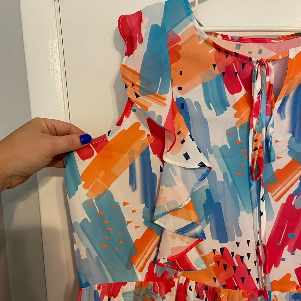 Colorful Abstract blouse - Picture 2 of 4